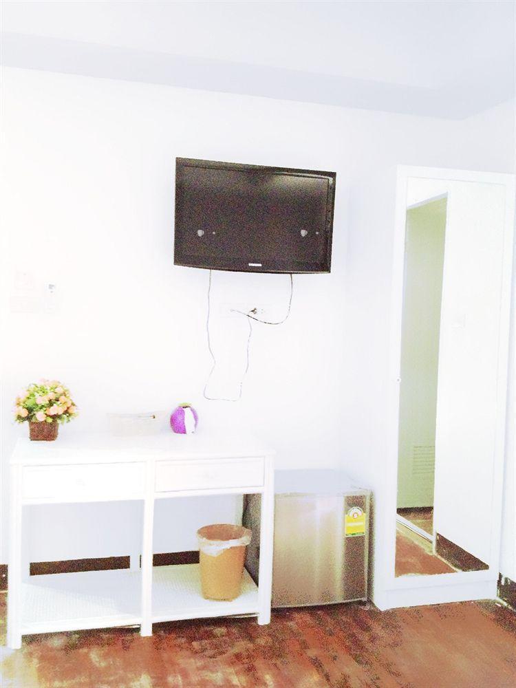 Benetti Lodge Patong Экстерьер фото