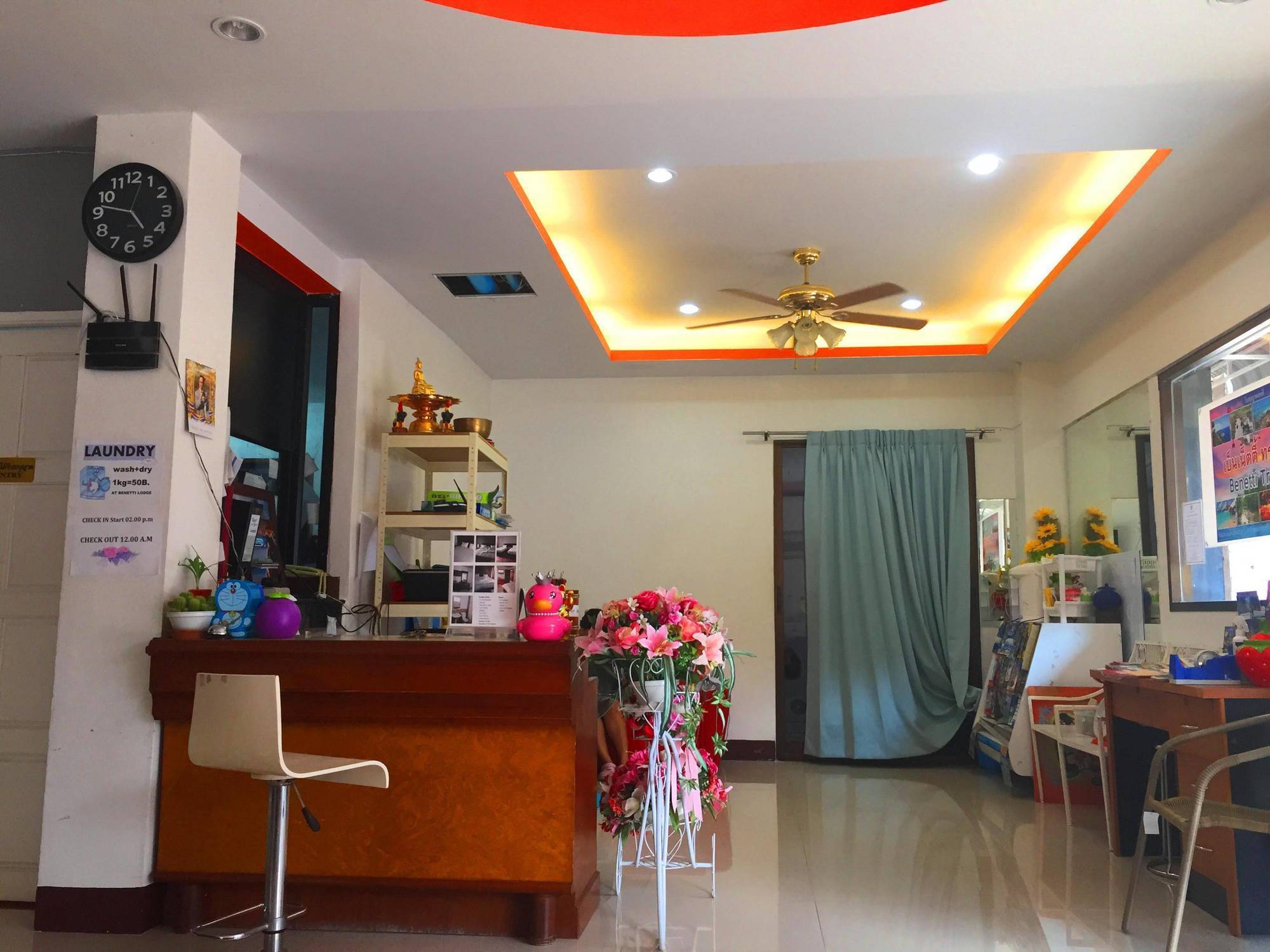 Benetti Lodge Patong Экстерьер фото