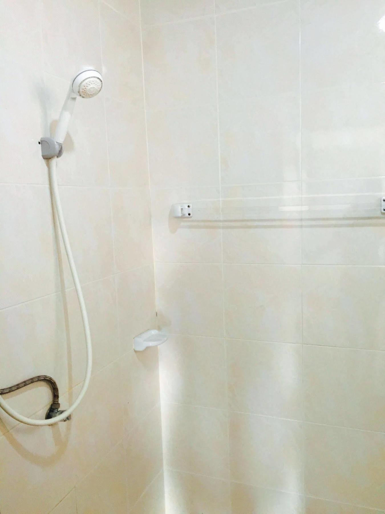Benetti Lodge Patong Экстерьер фото